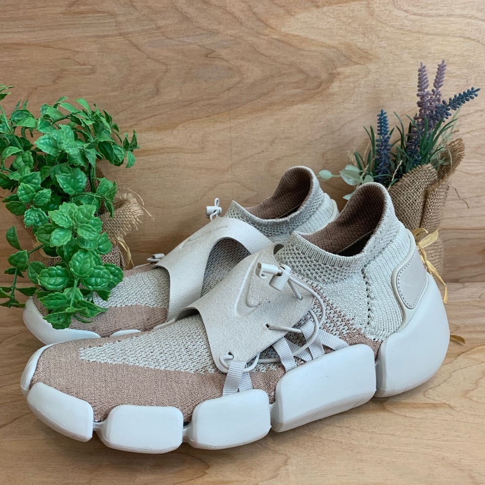 ✅SOLD✅ NEW Nike Footscape Flyknit Dm - Picture 2 of 8
